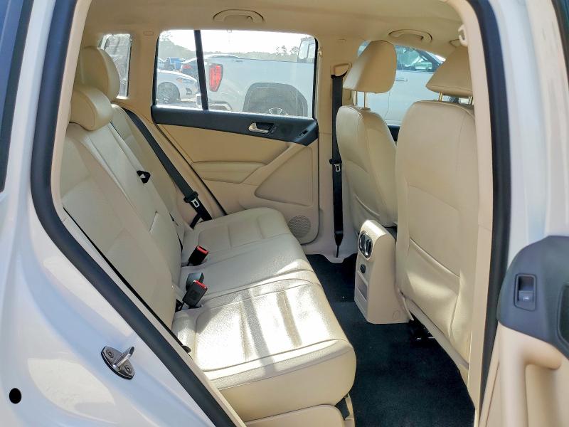 Продаж на аукціоні авто 2017 Volkswagen Tiguan, vin: WVGAV7AX7HK026830, номер лоту: 62756366