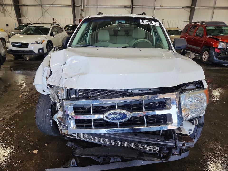 Продажа на аукционе авто 2008 Ford Escape, vin: 1FMCU93158KB89721, номер лота: 61505686