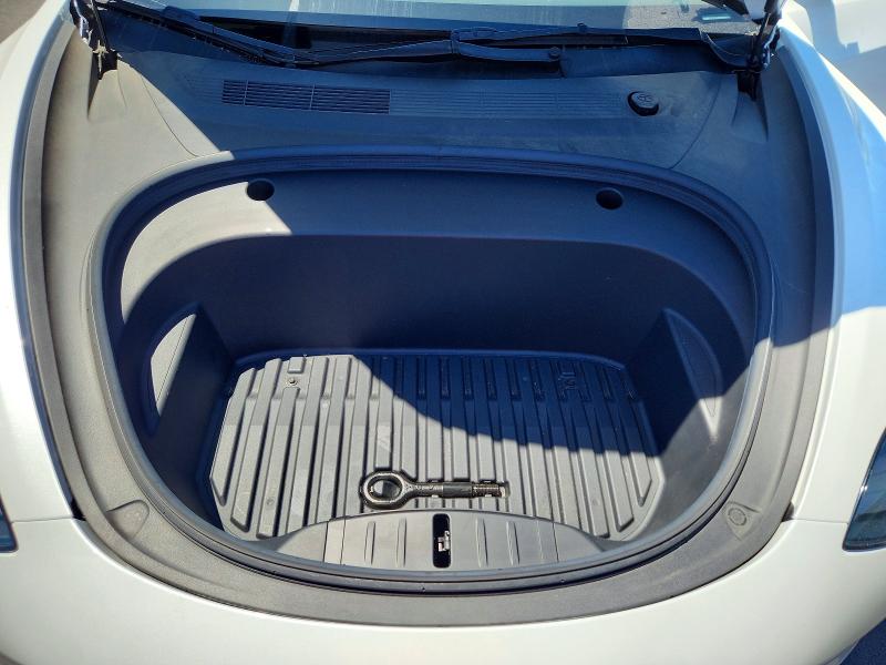 Продажа на аукционе авто 2023 Tesla Model 3, vin: 5YJ3E1EA3PF430347, номер лота: 61321996