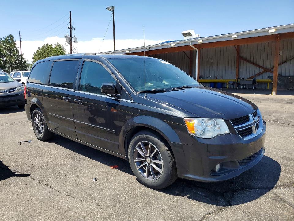 62032286 :رقم المزاد ، 2C4RDGCG0HR848264 vin ، 2017 Dodge Grand Caravan مزاد بيع