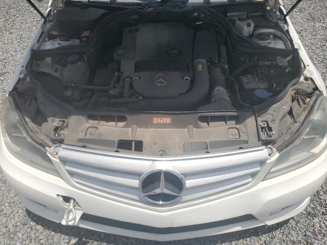 62682836 :رقم المزاد ، WDDGF4HB6DR266978 vin ، 2013 Mercedes-benz C مزاد بيع
