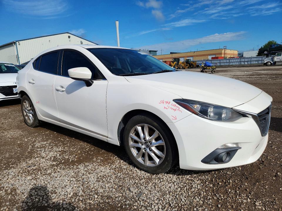 59008876 :رقم المزاد ، 3MZBM1V77FM132801 vin ، 2015 Mazda 3 مزاد بيع