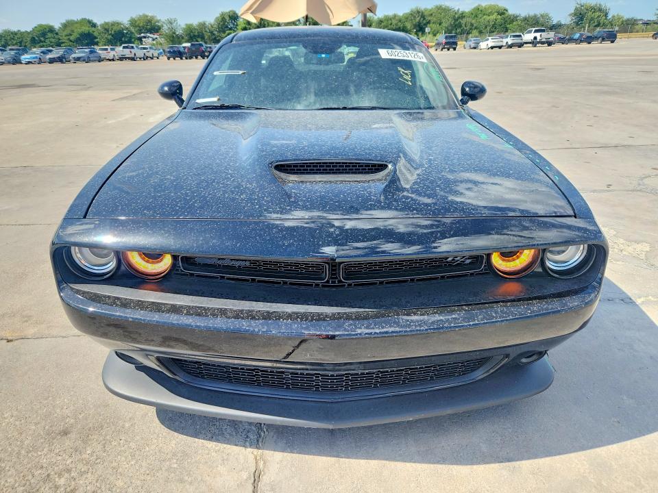 Продажа на аукционе авто 2023 Dodge Challenger, vin: 2C3CDZBT2PH650178, номер лота: 60253126
