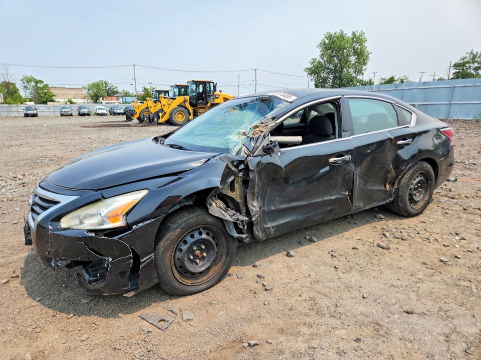 60873406 :رقم المزاد ، 1N4AL3AP4FN872448 vin ، 2015 Nissan Altima مزاد بيع