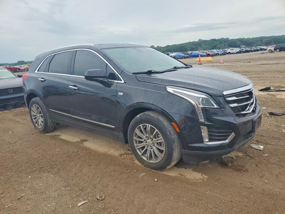 63067756 :رقم المزاد ، 1GYKNBRSXHZ124417 vin ، 2017 Cadillac Xt5 مزاد بيع