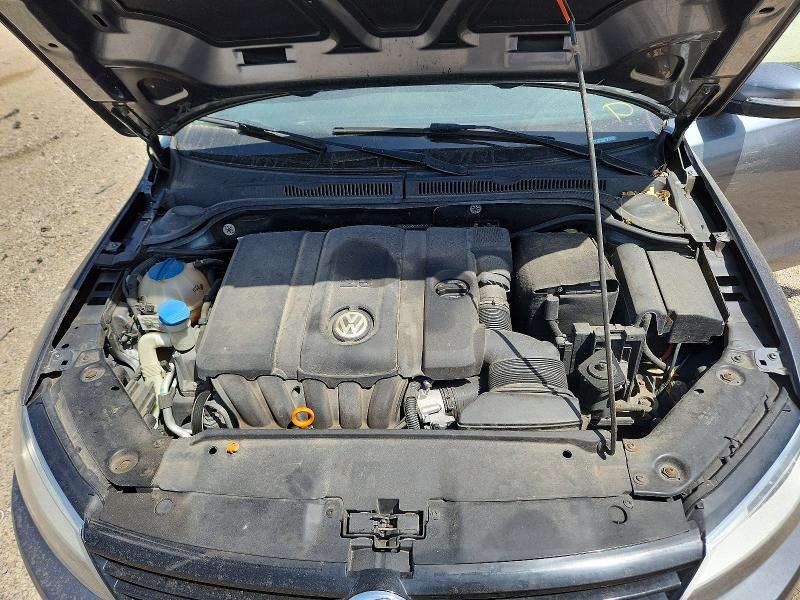 58196556 :رقم المزاد ، 3VWDX7AJ6BM359332 vin ، 2011 Volkswagen Jetta مزاد بيع
