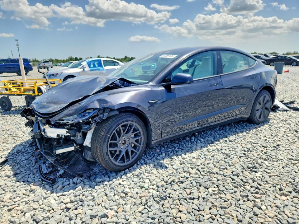 61389106 :رقم المزاد ، 5YJ3E1EB5TF123524 vin ، 2026 Tesla Model 3 مزاد بيع
