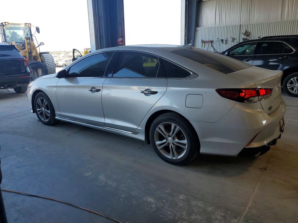 2018 Hyundai Sonata მანქანა იყიდება აუქციონზე, vin: 5NPE34AF2JH712392, აუქციონის ნომერი: 61395816