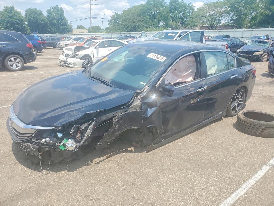 Aukcja sprzedaży 2017 Honda Accord, vin: 1HGCR2F17HA261907, numer aukcji: 61176976
