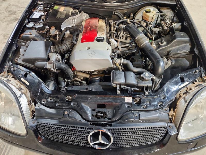 1998 Mercedes-benz Slk მანქანა იყიდება აუქციონზე, vin: WDBKK47F4WF029414, აუქციონის ნომერი: 60809746