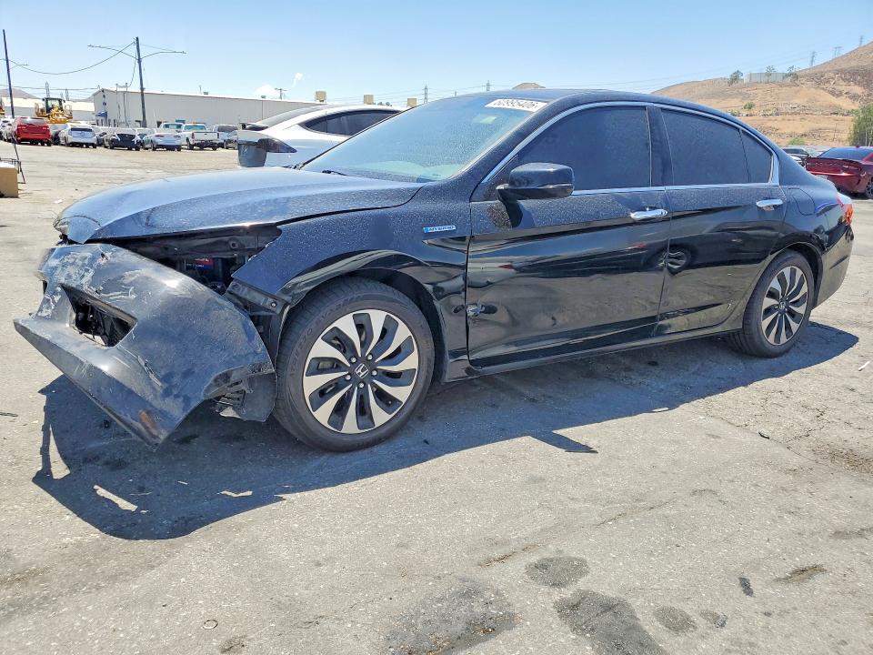 60995406 :رقم المزاد ، 1HGCR6F56FA014238 vin ، 2015 Honda Accord مزاد بيع