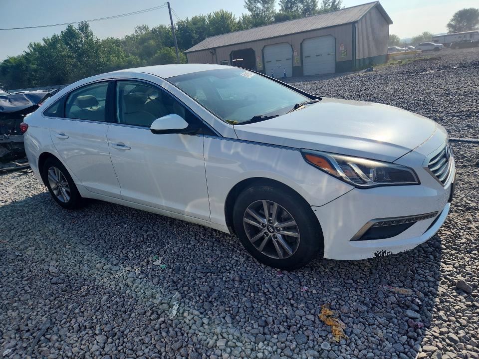 2015 Hyundai Sonata მანქანა იყიდება აუქციონზე, vin: 5NPE24AF7FH010031, აუქციონის ნომერი: 61411656