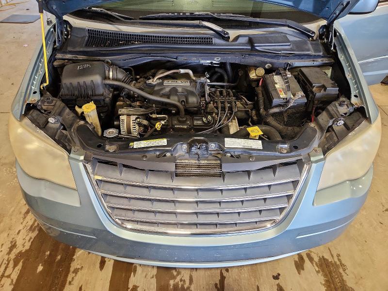 2008 Chrysler Town & Country მანქანა იყიდება აუქციონზე, vin: 2A8HR54P78R617337, აუქციონის ნომერი: 61915386