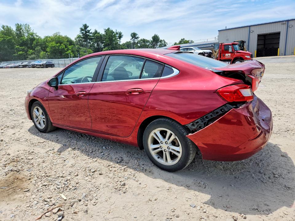 61146566 :رقم المزاد ، 1G1BE5SM9J7240513 vin ، 2018 Chevrolet Cruze مزاد بيع