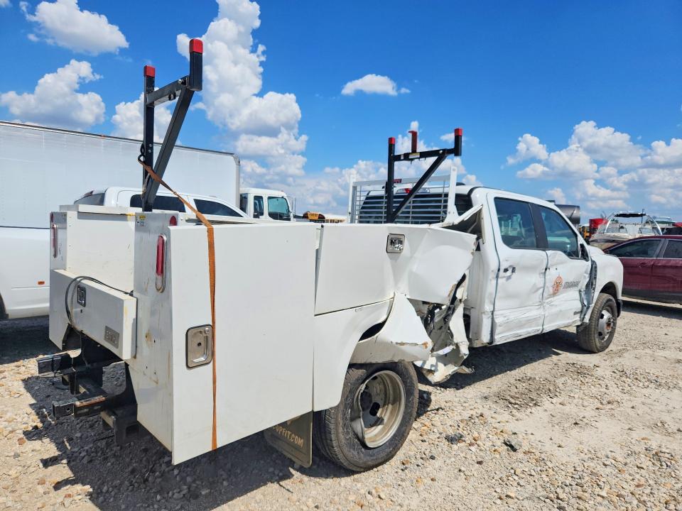 58076146 :رقم المزاد ، 1FD8W3GT9REG02619 vin ، 2024 Ford F350 مزاد بيع