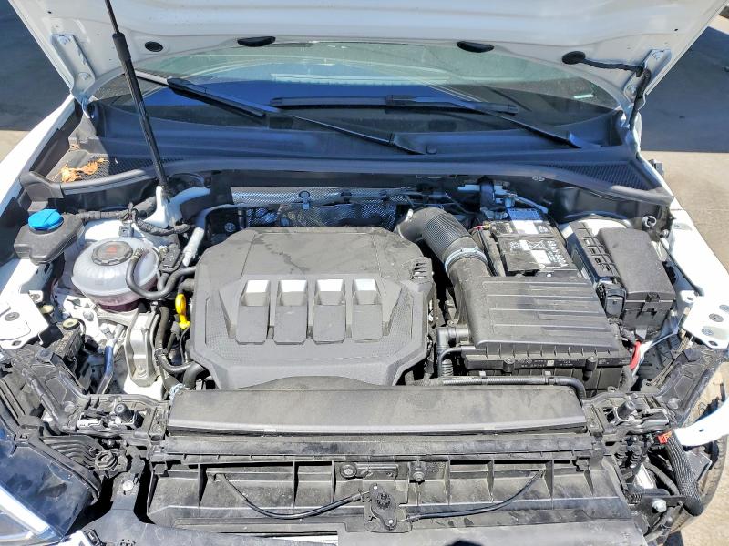 61588286 :رقم المزاد ، WA1DECF33R1202189 vin ، 2024 Audi Q3 مزاد بيع