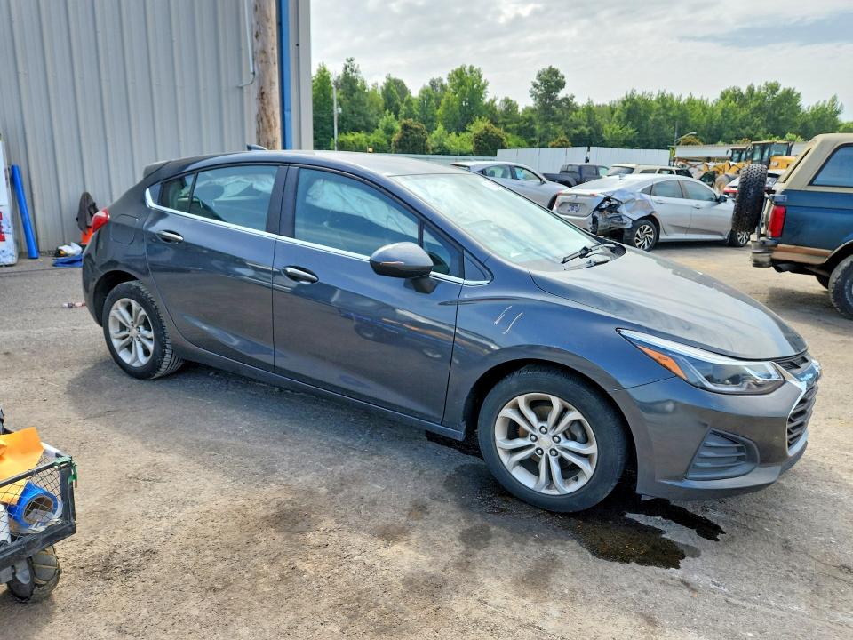 2019 Chevrolet Cruze მანქანა იყიდება აუქციონზე, vin: 3G1BE6SM5KS601163, აუქციონის ნომერი: 61565656