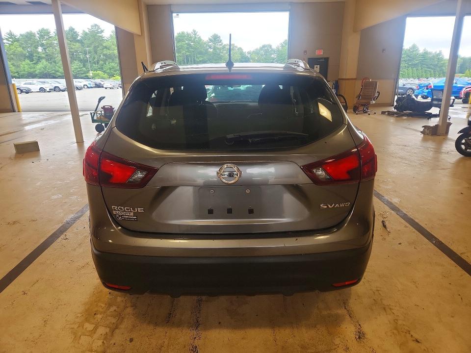 2017 Nissan Rogue Sport მანქანა იყიდება აუქციონზე, vin: JN1BJ1CR5HW122872, აუქციონის ნომერი: 61345886