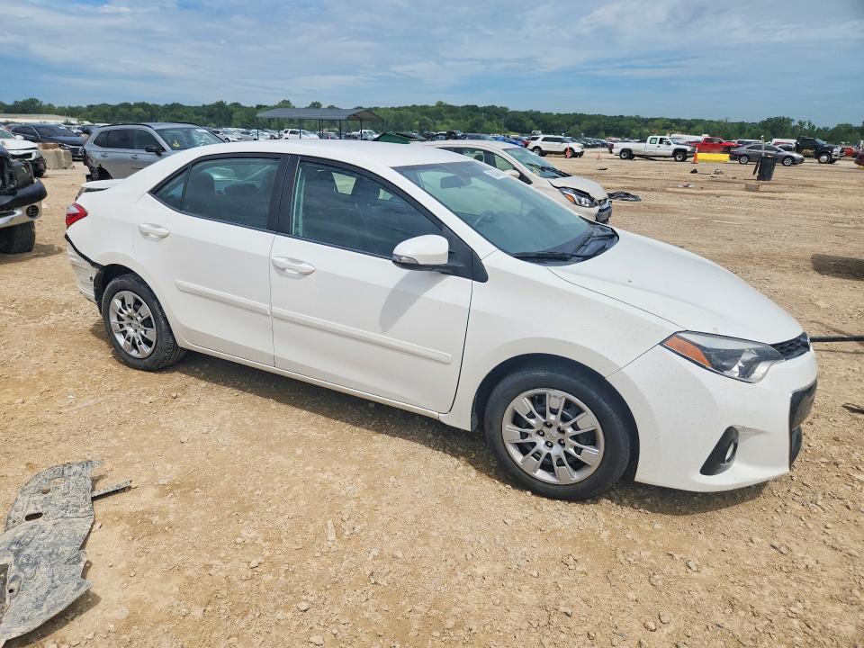 63034946 :رقم المزاد ، 5YFBURHE5GP556807 vin ، 2016 Toyota Corolla مزاد بيع