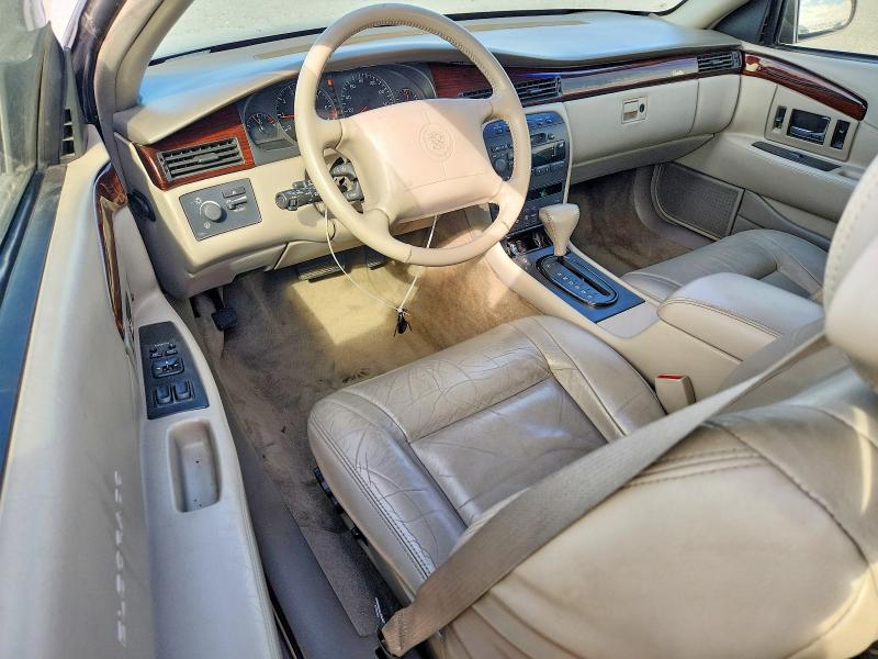 60522686 :رقم المزاد ، 1G6EL12Y51B104448 vin ، 2001 Cadillac Eldorado مزاد بيع