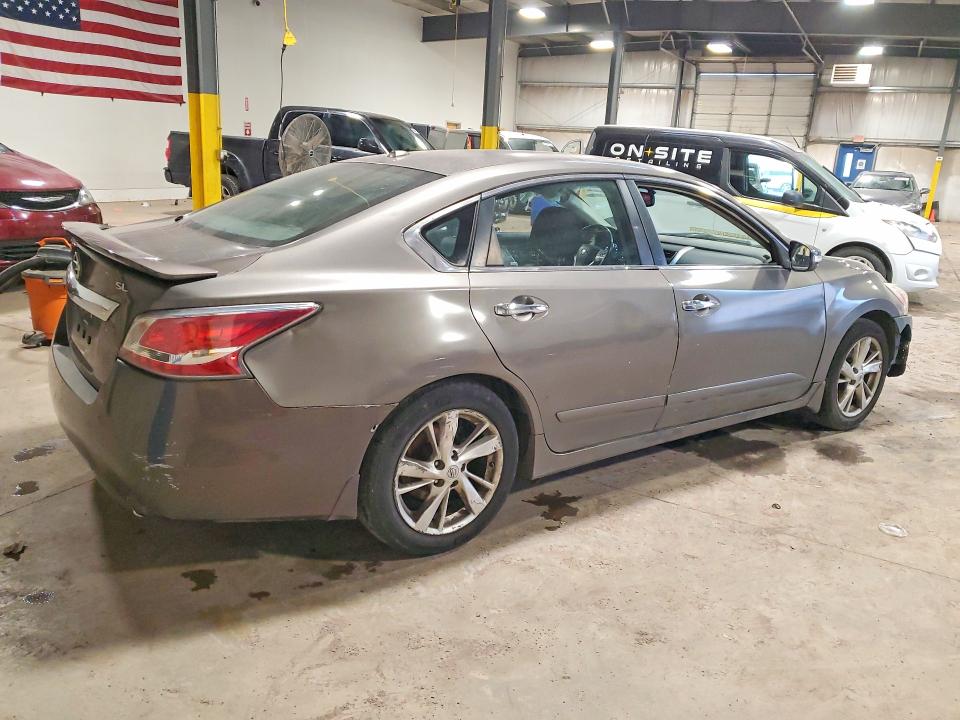 59660136 :رقم المزاد ، 1N4AL3AP1FN861231 vin ، 2015 Nissan Altima مزاد بيع