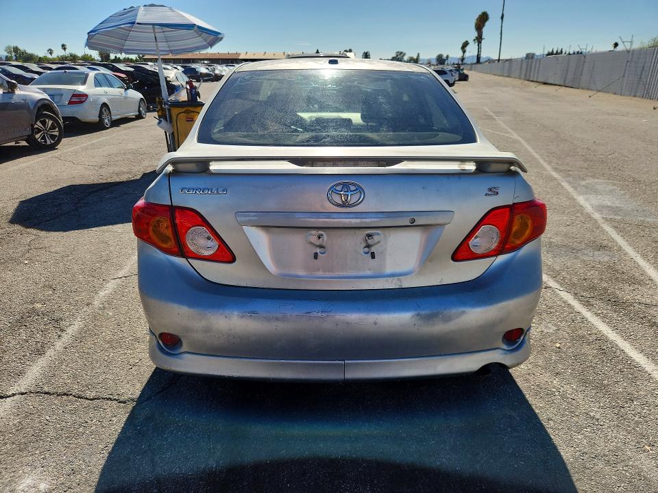 62272676 :رقم المزاد ، 1NXBU4EE8AZ239228 vin ، 2010 Toyota Corolla مزاد بيع