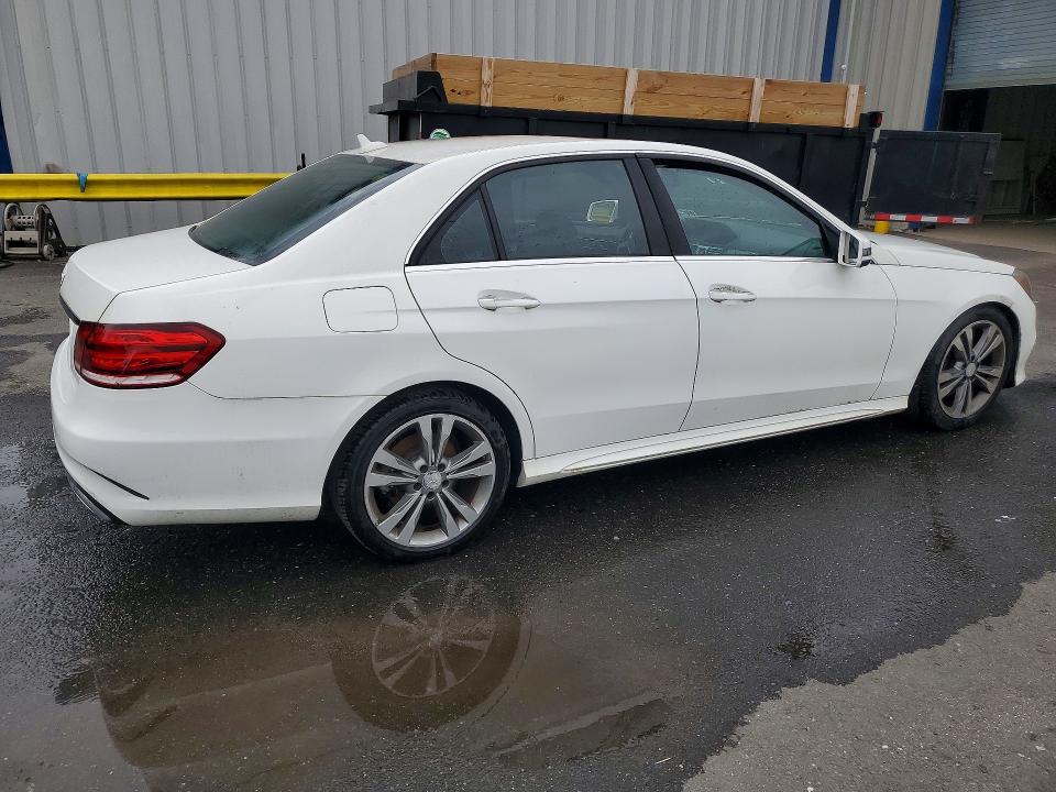 2014 Mercedes-benz E მანქანა იყიდება აუქციონზე, vin: WDDHF5KBXEA977554, აუქციონის ნომერი: 57184656