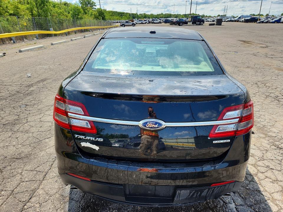 Продаж на аукціоні авто 2016 Ford Taurus, vin: 1FAHP2D88GG109890, номер лоту: 62261946