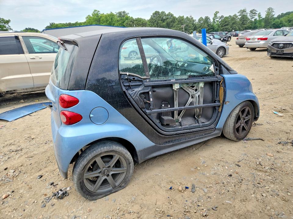 Продажа на аукционе авто 2013 Smart Fortwo, vin: WMEEJ3BAXDK617007, номер лота: 59338726