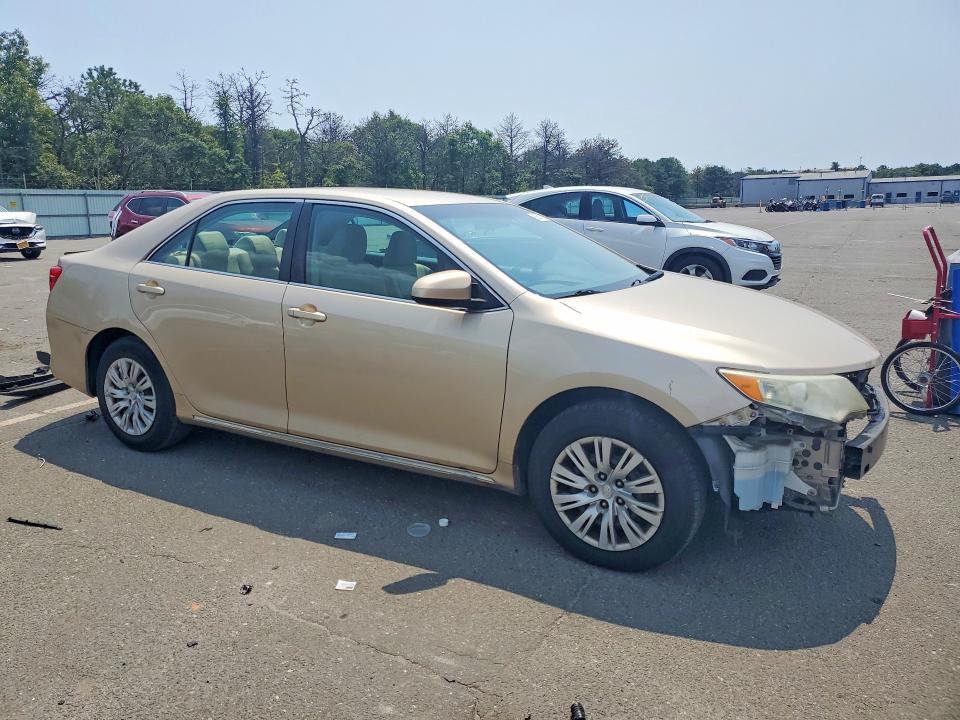 2012 Toyota Camry მანქანა იყიდება აუქციონზე, vin: 4T1BF1FK1CU134174, აუქციონის ნომერი: 62877356