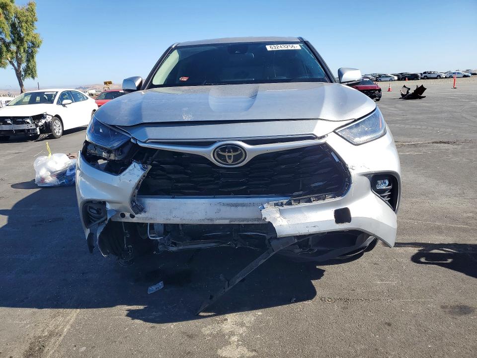 63243256 :رقم المزاد ، 5TDZZRAH0MS081249 vin ، 2021 Toyota Highlander مزاد بيع