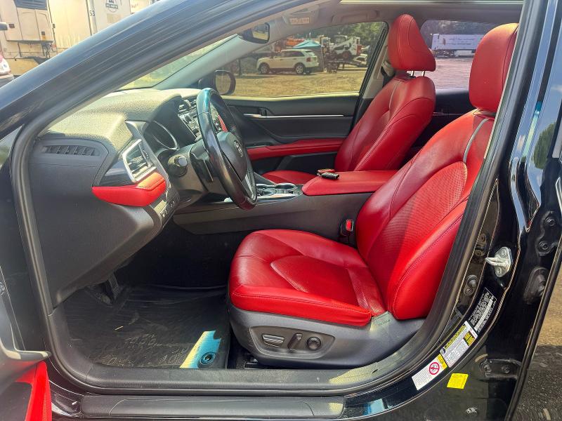 Продаж на аукціоні авто 2018 Toyota Camry, vin: 4T1B61HK9JU052302, номер лоту: 60720546