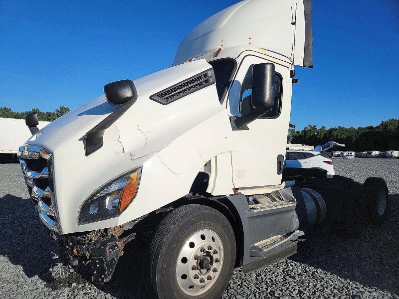 2020 Freightliner Cascadia 126 მანქანა იყიდება აუქციონზე, vin: 3AKJHLDV3LSLF0836, აუქციონის ნომერი: 61952636