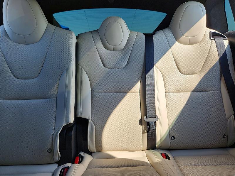 62081146 :رقم المزاد ، 7SAXCAE55NF357962 vin ، 2022 Tesla Model X مزاد بيع