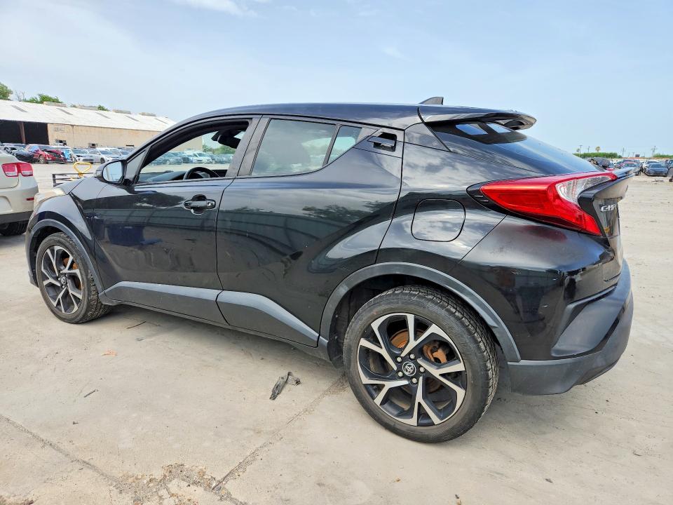 61123396 :رقم المزاد ، JTNKHMBX9J1007281 vin ، 2018 Toyota C-hr مزاد بيع