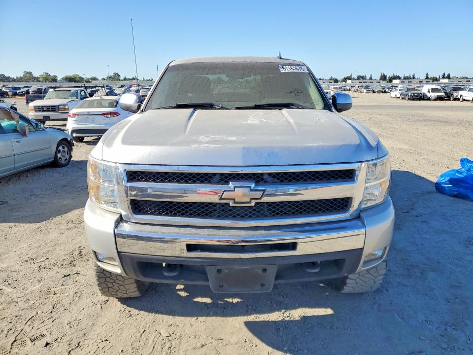 Продаж на аукціоні авто 2011 Chevrolet Silverado, vin: 3GCPCSE01BG400514, номер лоту: 61185676