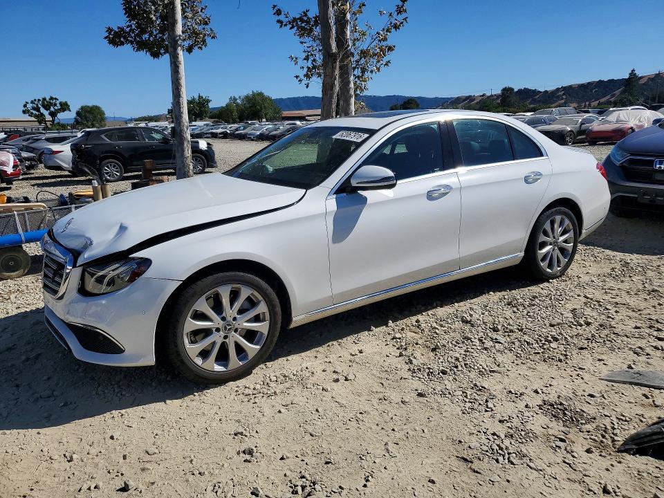 2018 Mercedes-benz E მანქანა იყიდება აუქციონზე, vin: WDDZF4JB3JA342170, აუქციონის ნომერი: 62067916