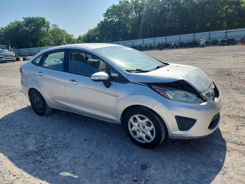 2013 Ford Fiesta მანქანა იყიდება აუქციონზე, vin: 3FADP4BJ5DM192177, აუქციონის ნომერი: 62339216