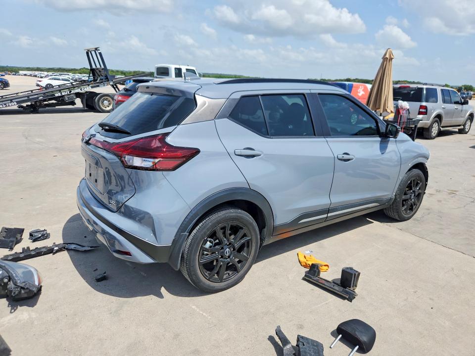 61730586 :رقم المزاد ، 3N1CP5DV3PL546884 vin ، 2023 Nissan Kicks مزاد بيع