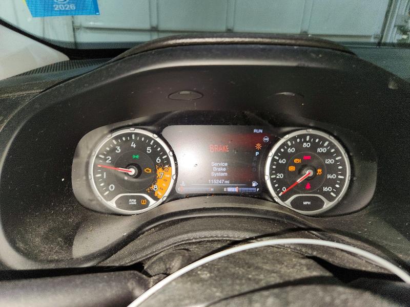 60938866 :رقم المزاد ، ZACCJBDT6FPB27400 vin ، 2015 Jeep Renegade مزاد بيع