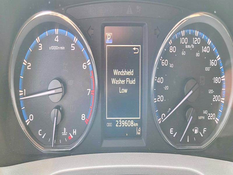 Продажа на аукционе авто 2018 Toyota Rav4, vin: 2T3BFREV5JW759384, номер лота: 62926946