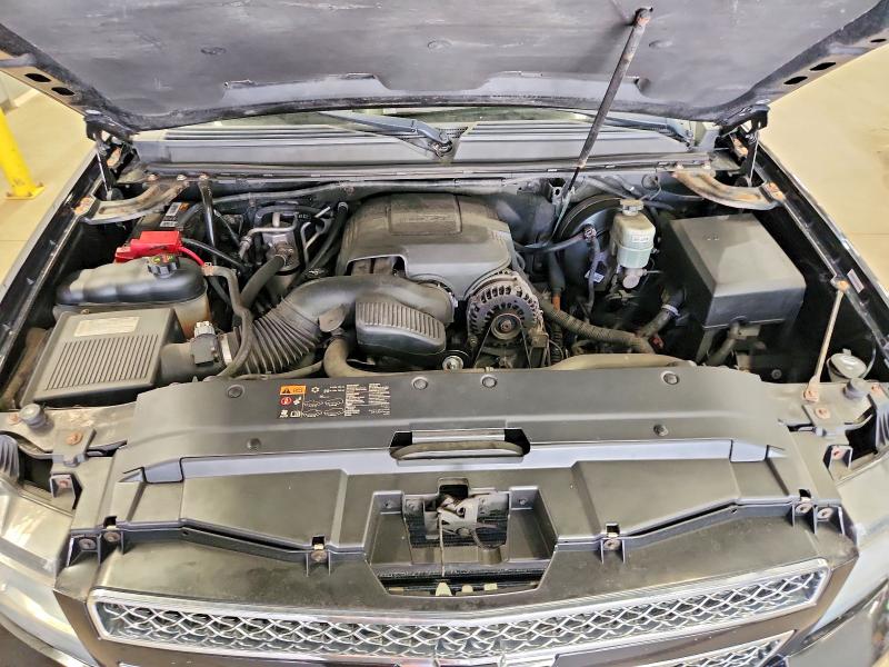 2014 Chevrolet Suburban მანქანა იყიდება აუქციონზე, vin: 1GNSCKE01ER106780, აუქციონის ნომერი: 61282296