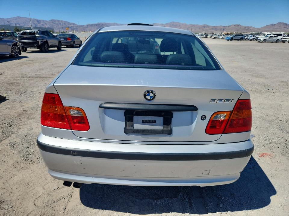 60306736 :رقم المزاد ، WBAET37453NJ34952 vin ، 2003 Bmw 325 مزاد بيع