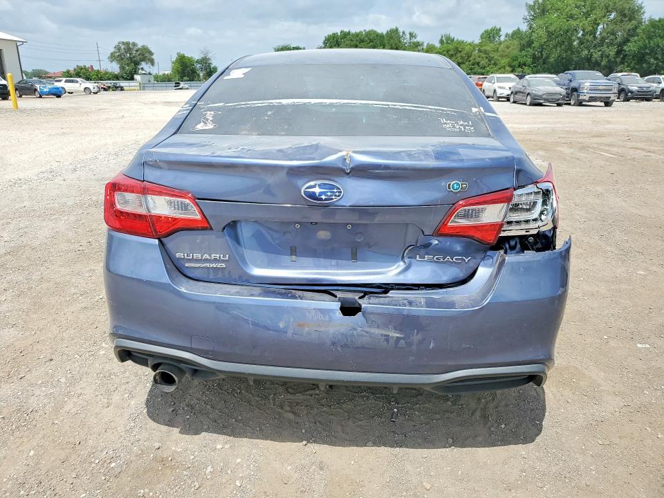 58903666 :رقم المزاد ، 4S3BNAB64J3005672 vin ، 2018 Subaru Legacy مزاد بيع