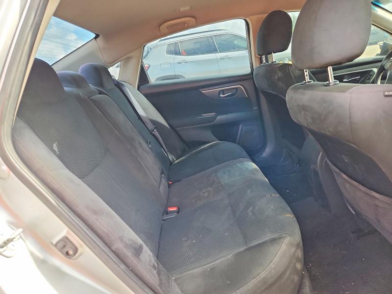Продаж на аукціоні авто 2015 Nissan Altima, vin: 1N4AL3AP8FN314800, номер лоту: 62056466