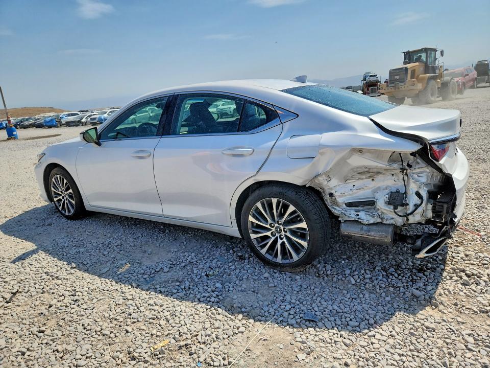 Продажа на аукционе авто 2019 Lexus Es, vin: 58ABZ1B16KU050797, номер лота: 60512516