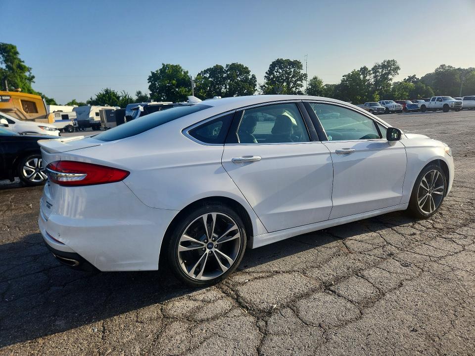 Продажа на аукционе авто 2020 Ford Fusion, vin: 3FA6P0D97LR176133, номер лота: 60857546