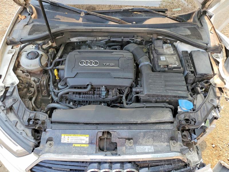 Продаж на аукціоні авто 2018 Audi A3, vin: WAUK8GFF1J1036701, номер лоту: 61024496