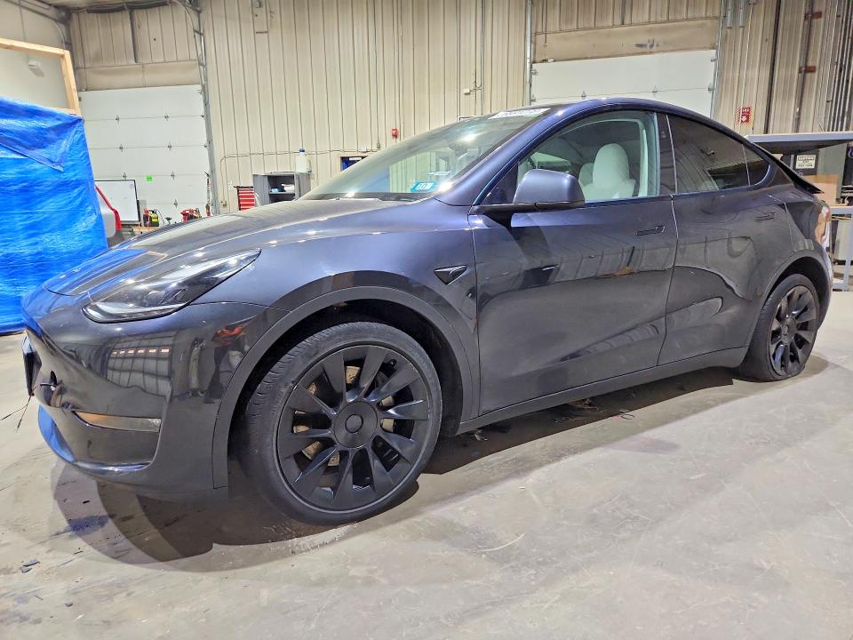 Продаж на аукціоні авто 2024 Tesla Model Y, vin: 7SAYGAEE9RF022833, номер лоту: 58991276