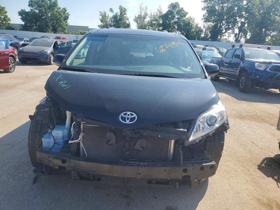 Aukcja sprzedaży 2015 Toyota Sienna, vin: 5TDYK3DC5FS539304, numer aukcji: 60741976